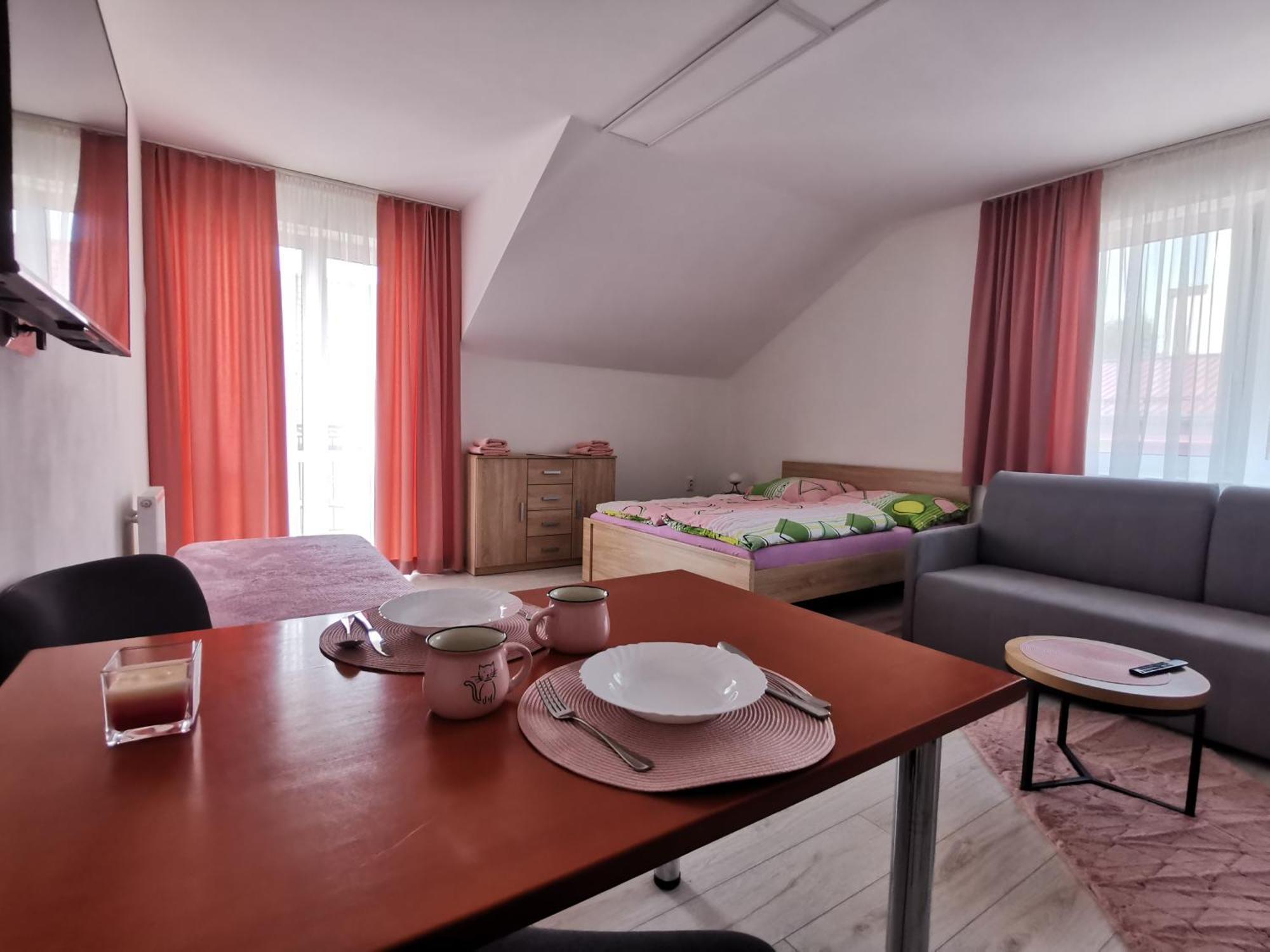 Comenius Apartments - Apartmany Na Rohu Свіднік Екстер'єр фото